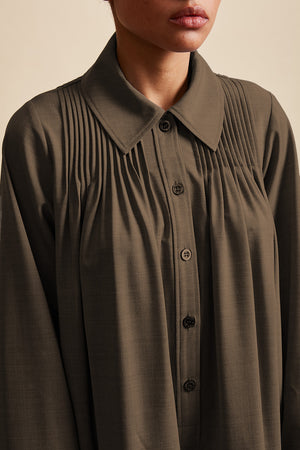 Robe courte ample ajustée aux épaules détail - Marron