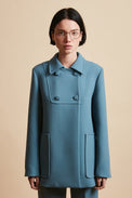 Short coat with small shoulders in wool cady