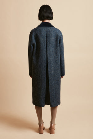 Long coat in Harris Tweed shetland wool with herringbone pattern