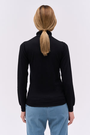 Cashmere turtleneck sweater