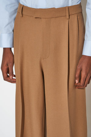 Pantalon en gabardine de laine vierge