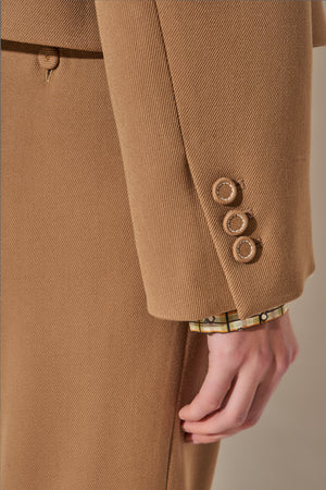 Short trapeze cut jacket in virgin wool gabardine