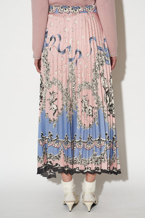 Pleated midi-length skirt in exclusive twill scarf print