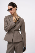 Veste tailleur cintrée en twill de laine
