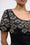 Robe courte en satin duchesse brodé à la main