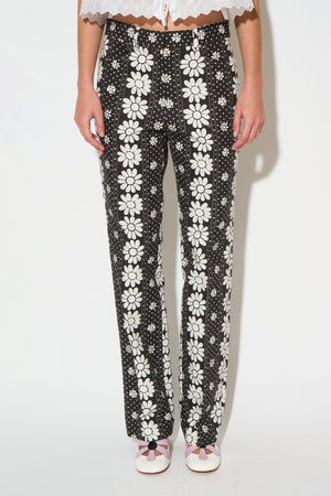 Straight-cut pants with floral pattern