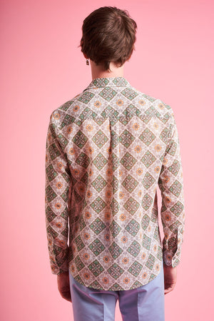 Straight-cut shirt in printed Swiss cotton voile