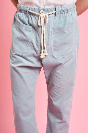 Pantalon style chino coupe carotte détail - Turquoise