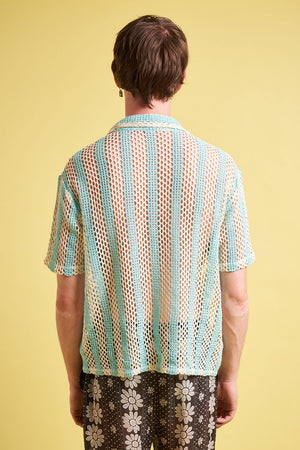 Short-sleeved openwork crochet shirt