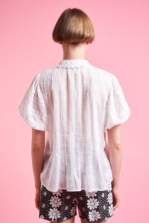 Cotton muslin blouse with puffed sleeves