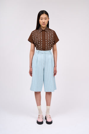 Bermuda shorts in striped cotton and linen drill