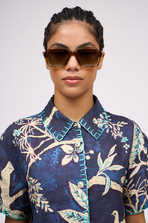 Short-sleeved printed linen shirt hand-embroidered