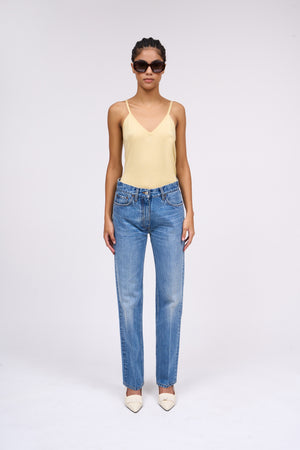 Straight cut high waisted jeans