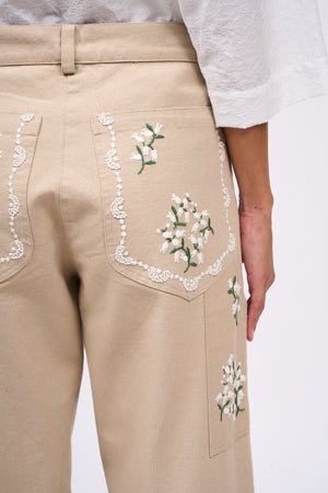 Pantalon en canvas de coton brodé à la main