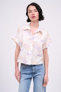 Short shirt in cotton poplin printed with a butterfly motif