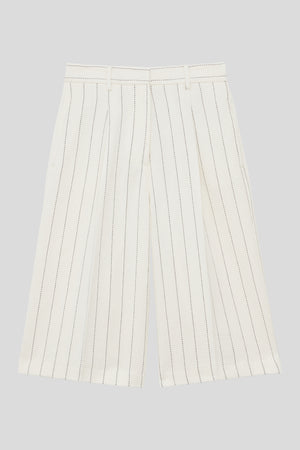 Bermuda shorts in striped cotton and linen drill