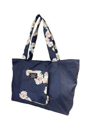 Navy blue transport bag with Chrysanthemum patterns