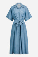 Robe-chemise coupe large légèrement cintrée à la taille en tencel denim longueur midi