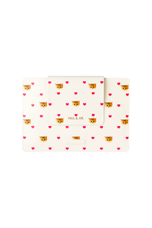 Tablet sleeve with hearts and Nounette motif