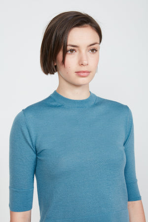 Pull en maille jersey aux manches 3/4 zoom - Bleu