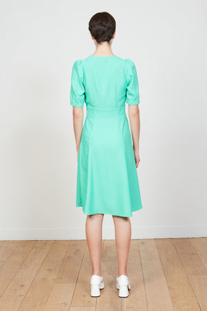 Robe courte en crepe dos - Vert